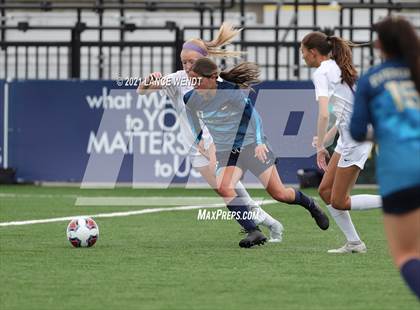 Thumbnail 1 in Evergreen vs. Holy Family (CHSAA 4A Championship) photogallery.