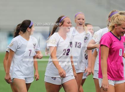 Thumbnail 1 in Evergreen vs. Holy Family (CHSAA 4A Championship) photogallery.