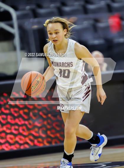 Thumbnail 2 in Papillion-LaVista vs. Omaha North photogallery.