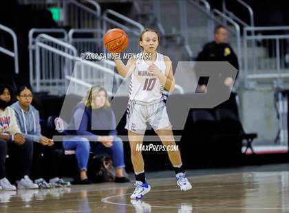 Thumbnail 2 in Papillion-LaVista vs. Omaha North photogallery.