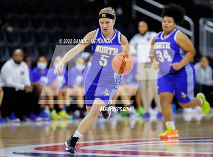 Thumbnail 1 in Papillion-LaVista vs. Omaha North photogallery.