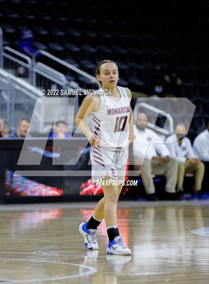 Thumbnail 2 in Papillion-LaVista vs. Omaha North photogallery.