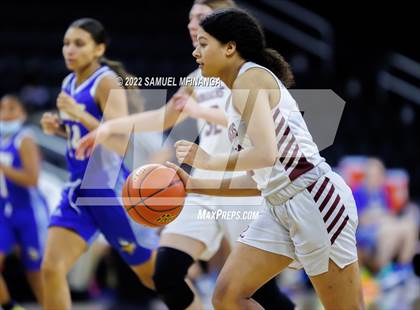 Thumbnail 3 in Papillion-LaVista vs. Omaha North photogallery.