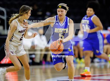 Thumbnail 2 in Papillion-LaVista vs. Omaha North photogallery.
