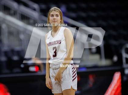 Thumbnail 2 in Papillion-LaVista vs. Omaha North photogallery.