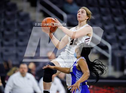 Thumbnail 1 in Papillion-LaVista vs. Omaha North photogallery.