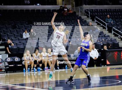 Thumbnail 1 in Papillion-LaVista vs. Omaha North photogallery.