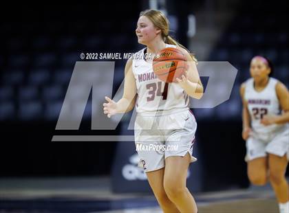 Thumbnail 2 in Papillion-LaVista vs. Omaha North photogallery.