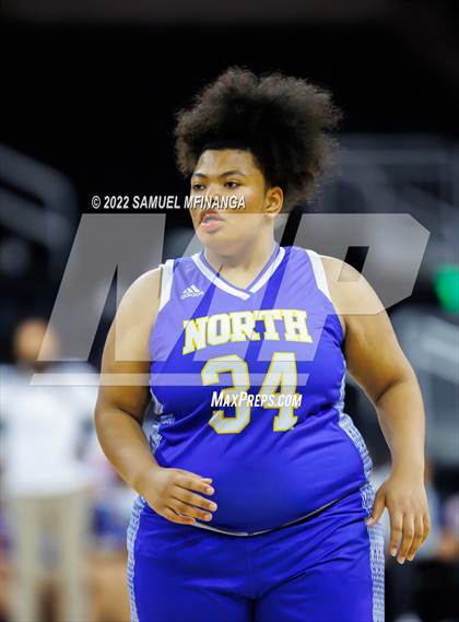 Thumbnail 1 in Papillion-LaVista vs. Omaha North photogallery.