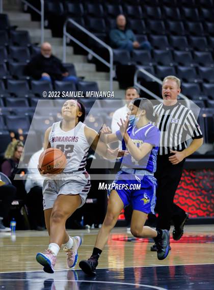 Thumbnail 1 in Papillion-LaVista vs. Omaha North photogallery.
