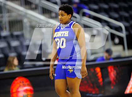Thumbnail 1 in Papillion-LaVista vs. Omaha North photogallery.