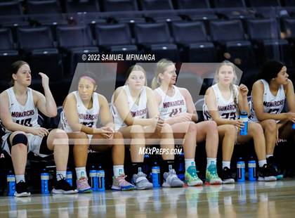 Thumbnail 2 in Papillion-LaVista vs. Omaha North photogallery.