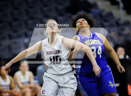 Thumbnail 1 in Papillion-LaVista vs. Omaha North photogallery.