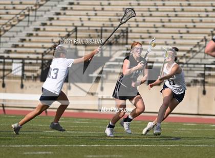 Thumbnail 1 in Evergreen vs. Castle View (CHSAA 4A State Final) photogallery.
