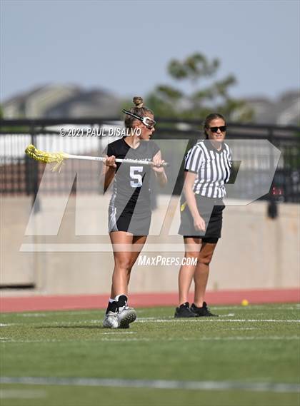 Thumbnail 2 in Evergreen vs. Castle View (CHSAA 4A State Final) photogallery.