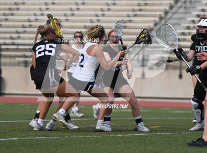 Thumbnail 3 in Evergreen vs. Castle View (CHSAA 4A State Final) photogallery.