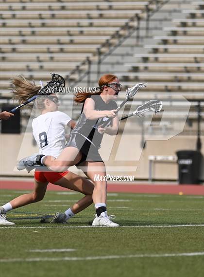 Thumbnail 1 in Evergreen vs. Castle View (CHSAA 4A State Final) photogallery.