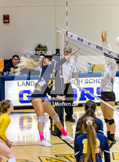 Thumbnail 2 in Tampa Catholic @ Land O' Lakes photogallery.