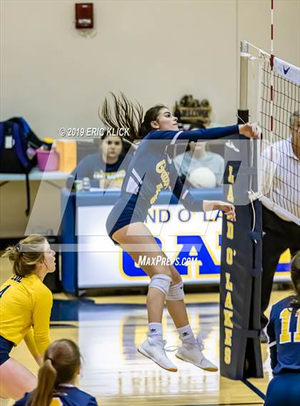 Thumbnail 2 in Tampa Catholic @ Land O' Lakes photogallery.