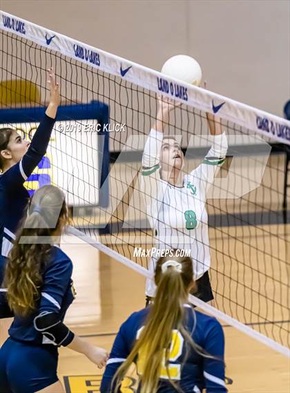 Thumbnail 2 in Tampa Catholic @ Land O' Lakes photogallery.