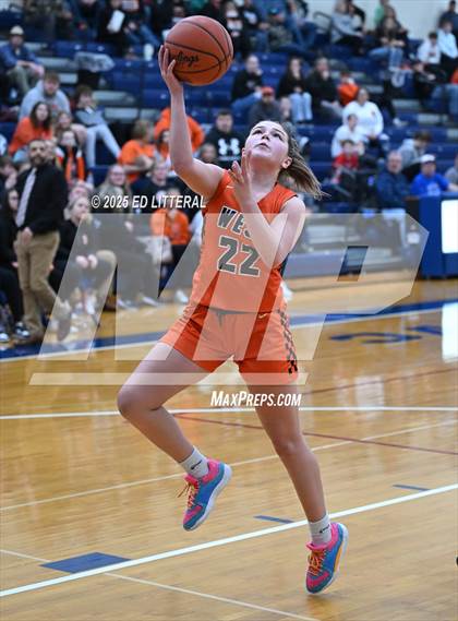 Thumbnail 2 in Federal Hocking vs. Portsmouth West photogallery.