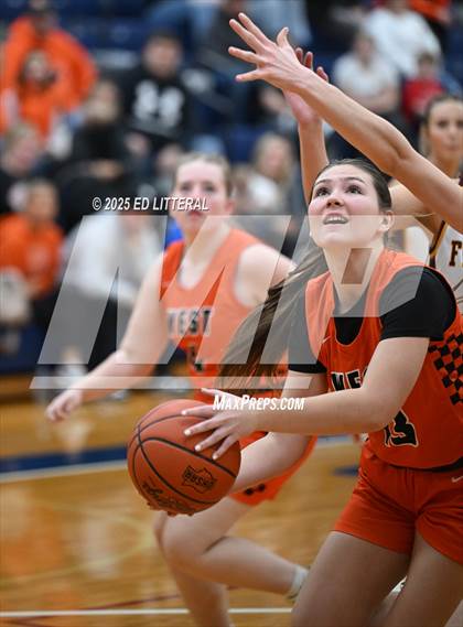 Thumbnail 1 in Federal Hocking vs. Portsmouth West photogallery.