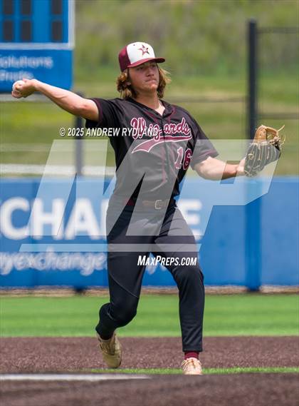 Thumbnail 3 in Windsor vs. Cheyenne Mountain (CHSAA 4A Round 4) photogallery.