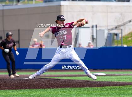 Thumbnail 1 in Windsor vs. Cheyenne Mountain (CHSAA 4A Round 4) photogallery.