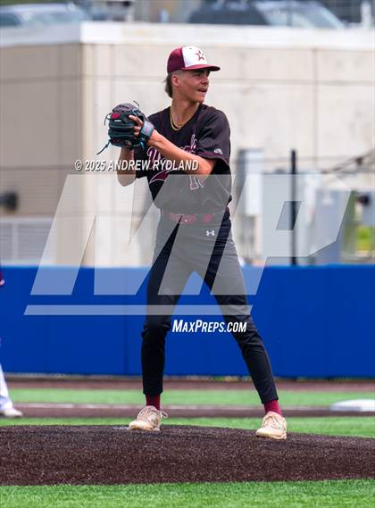 Thumbnail 2 in Windsor vs. Cheyenne Mountain (CHSAA 4A Round 4) photogallery.