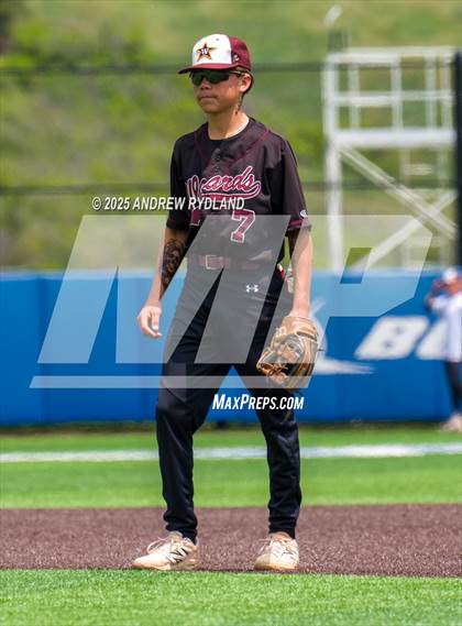 Thumbnail 2 in Windsor vs. Cheyenne Mountain (CHSAA 4A Round 4) photogallery.