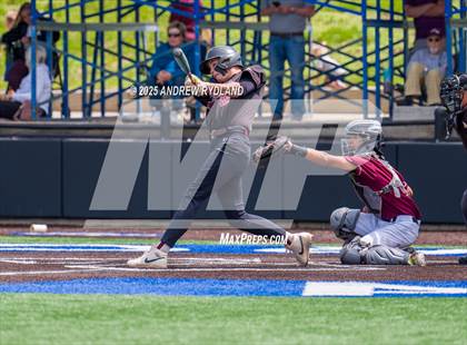 Thumbnail 1 in Windsor vs. Cheyenne Mountain (CHSAA 4A Round 4) photogallery.