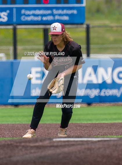 Thumbnail 1 in Windsor vs. Cheyenne Mountain (CHSAA 4A Round 4) photogallery.