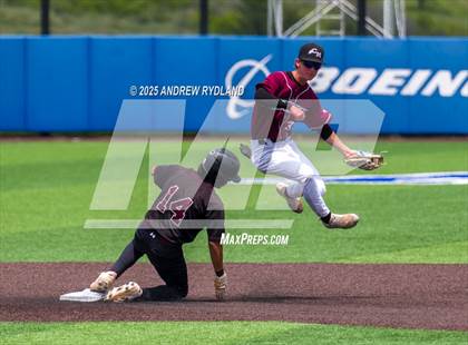 Thumbnail 2 in Windsor vs. Cheyenne Mountain (CHSAA 4A Round 4) photogallery.