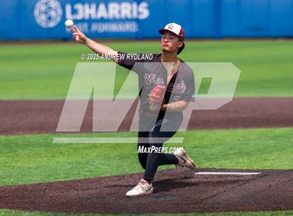 Thumbnail 1 in Windsor vs. Cheyenne Mountain (CHSAA 4A Round 4) photogallery.