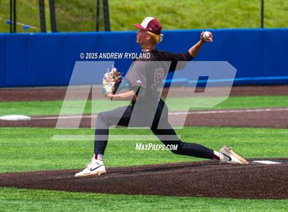 Thumbnail 1 in Windsor vs. Cheyenne Mountain (CHSAA 4A Round 4) photogallery.