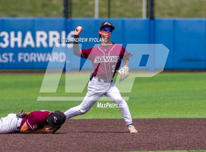 Thumbnail 2 in Windsor vs. Cheyenne Mountain (CHSAA 4A Round 4) photogallery.