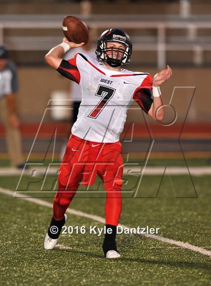 Thumbnail 1 in West @ Ranchview photogallery.