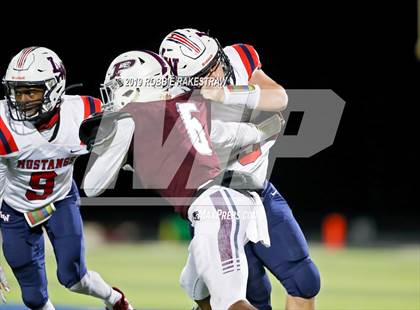 Thumbnail 1 in Palestine vs. Life Waxahachie (UIL 4A Division 1 Region 3 Bi-District) photogallery.