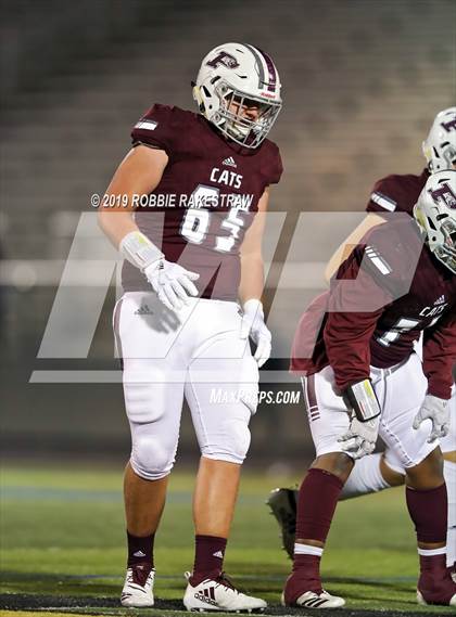 Thumbnail 1 in Palestine vs. Life Waxahachie (UIL 4A Division 1 Region 3 Bi-District) photogallery.