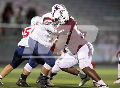 Thumbnail 3 in Palestine vs. Life Waxahachie (UIL 4A Division 1 Region 3 Bi-District) photogallery.