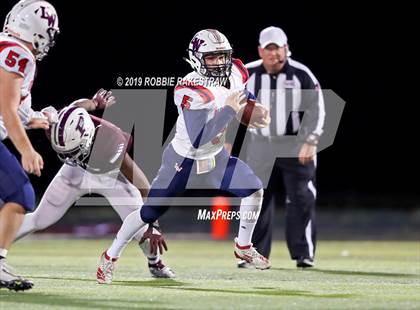 Thumbnail 3 in Palestine vs. Life Waxahachie (UIL 4A Division 1 Region 3 Bi-District) photogallery.