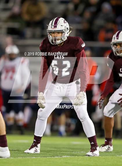 Thumbnail 1 in Palestine vs. Life Waxahachie (UIL 4A Division 1 Region 3 Bi-District) photogallery.