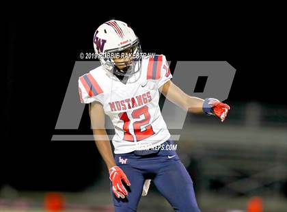 Thumbnail 2 in Palestine vs. Life Waxahachie (UIL 4A Division 1 Region 3 Bi-District) photogallery.
