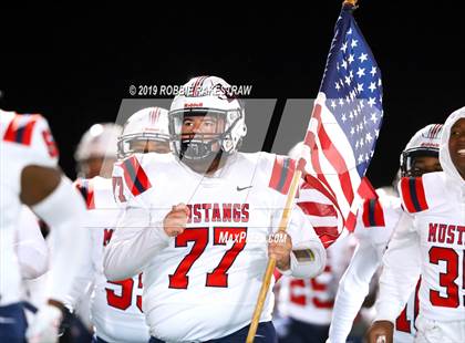 Thumbnail 1 in Palestine vs. Life Waxahachie (UIL 4A Division 1 Region 3 Bi-District) photogallery.