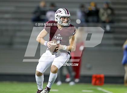 Thumbnail 1 in Palestine vs. Life Waxahachie (UIL 4A Division 1 Region 3 Bi-District) photogallery.