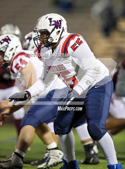 Thumbnail 1 in Palestine vs. Life Waxahachie (UIL 4A Division 1 Region 3 Bi-District) photogallery.