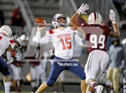 Thumbnail 2 in Palestine vs. Life Waxahachie (UIL 4A Division 1 Region 3 Bi-District) photogallery.