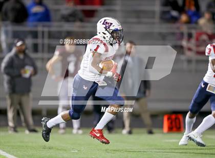 Thumbnail 1 in Palestine vs. Life Waxahachie (UIL 4A Division 1 Region 3 Bi-District) photogallery.