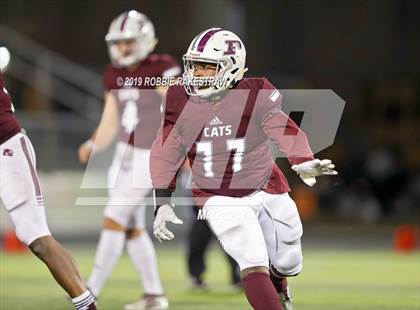 Thumbnail 3 in Palestine vs. Life Waxahachie (UIL 4A Division 1 Region 3 Bi-District) photogallery.