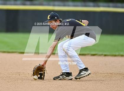 Thumbnail 1 in Delta vs. Cowan (Delaware County Tournament - Semifinal) photogallery.